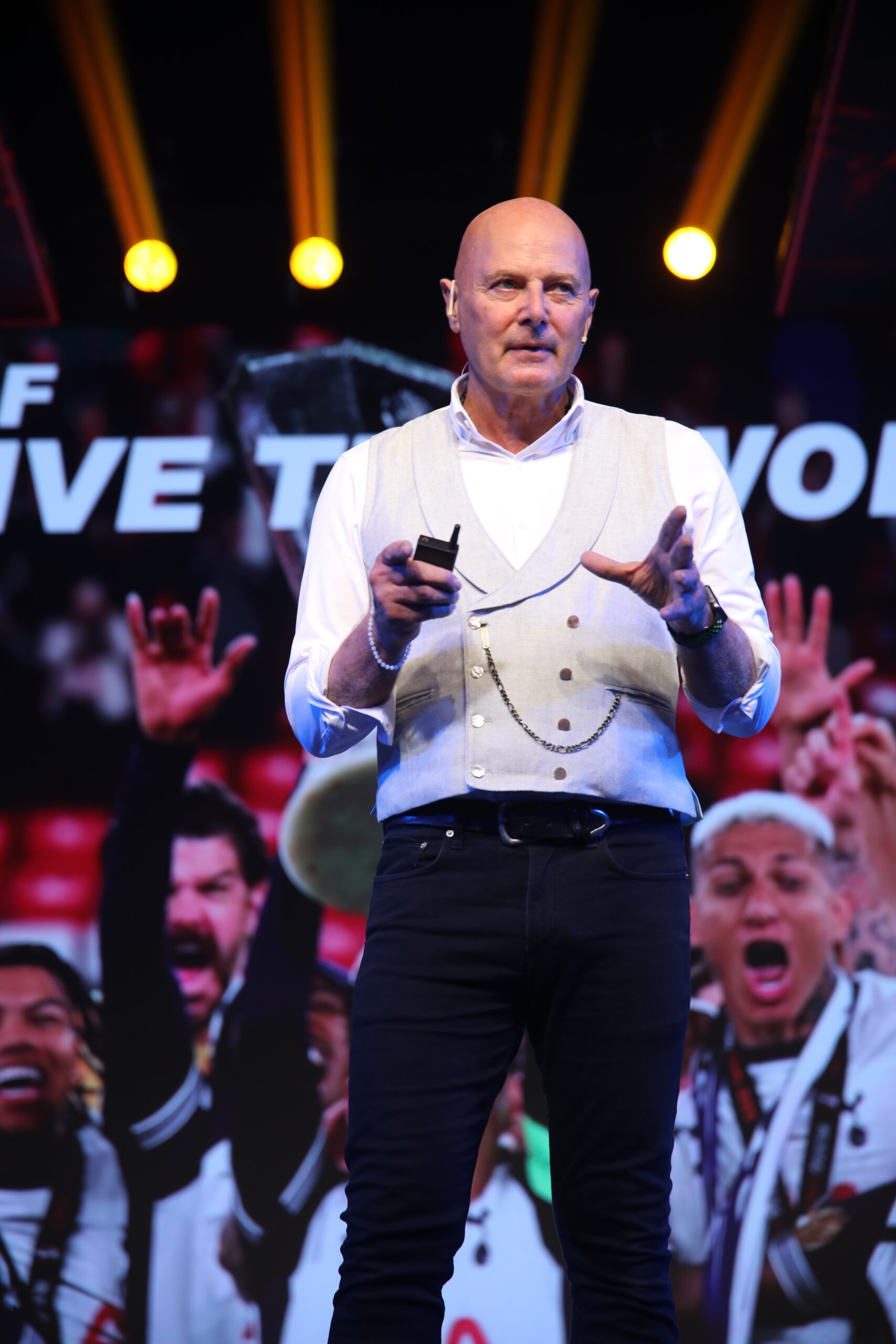 Keynote speaker Roberto Forzoni on resilience and performance under pressure